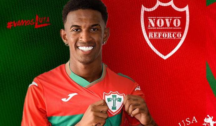 Emprestado pelo Bahia, lateral é anunciado pela Portuguesa-SP