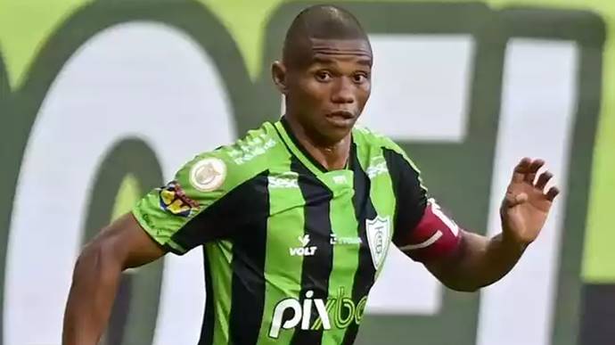 Volante garante que time do América-MG recusou ‘mala branca’ para vencer o Bahia