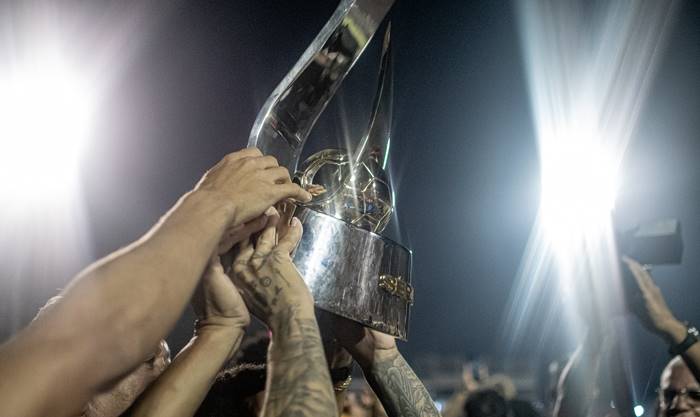 Vitória ainda não recebeu premiação da CBF pelo título da Série B