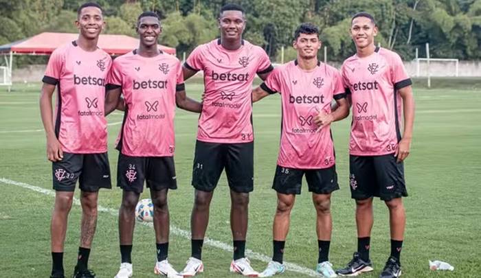 Léo Condé observa quatro destaques do Vitória na Copa São Paulo