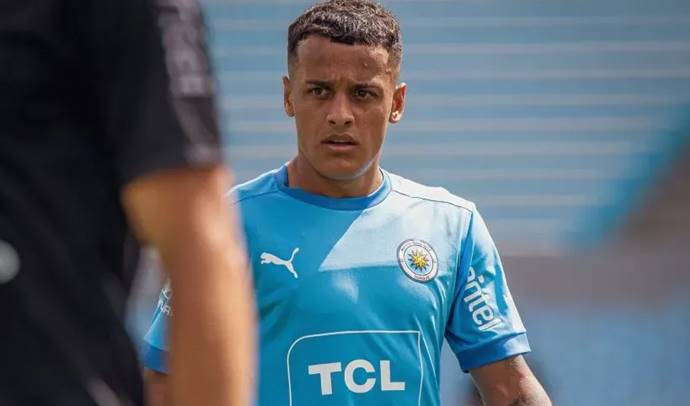 Empresário confirma interesse do Bahia em atacante: ‘Pedimos que seja uma venda’