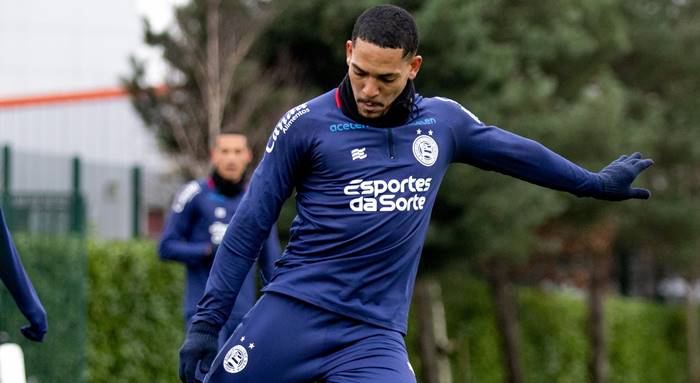 Gilberto revela contato de jogadores interessados em projeto do Bahia