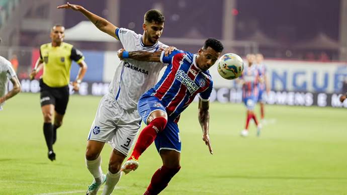 Bahia deslancha no 2º tempo, goleia o Itabuna e segue líder do Baianão