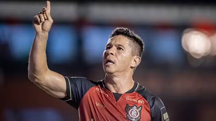 Motivado após vencer o Ba-Vi, Vitória busca voltar ao G-4 do Nordestão