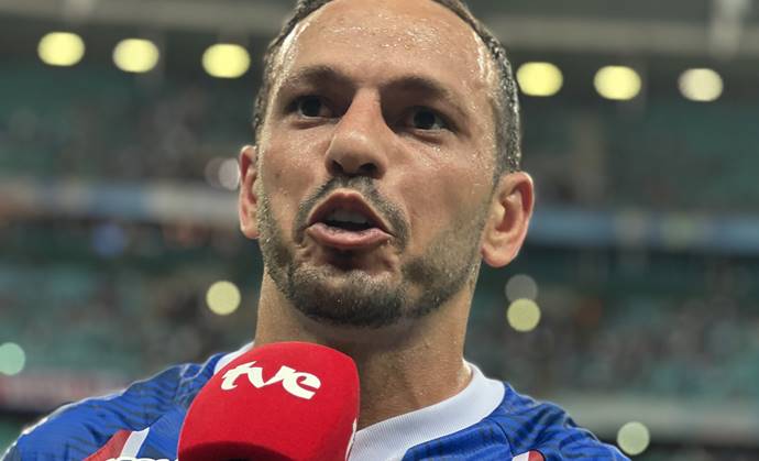 Volante celebra mais um triunfo do Bahia: ‘É só o começo de um grande trabalho’