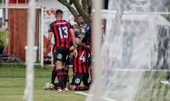 Vitória visita o Fortaleza buscando se recuperar na Copa do Nordeste