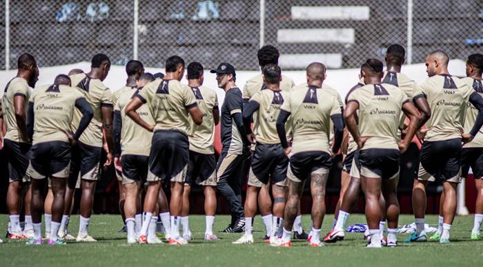 Vitória tem praticamente todo o elenco à disposição para o Ba-Vi decisivo