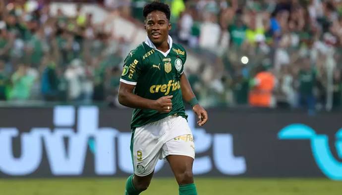 Endrick vai parar para tratar lesão e desfalca o Palmeiras contra o Vitória