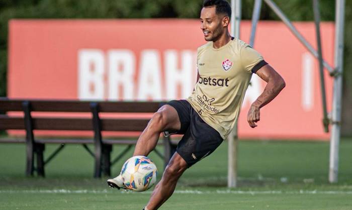 Vitória aprimora conclusão de jogadas em treino de olho no Ba-Vi