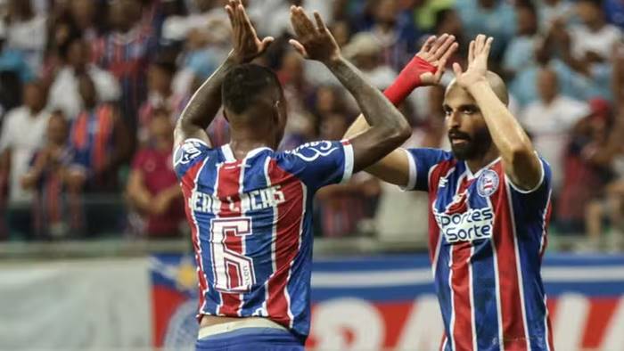 Thaciano valoriza triunfo, mas admite que Bahia poderia ter feito mais gols