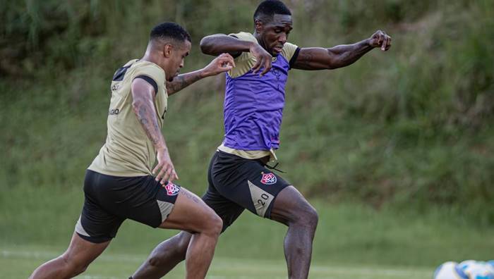 Com ausências, Vitória faz mais um treino de olho no Cruzeiro