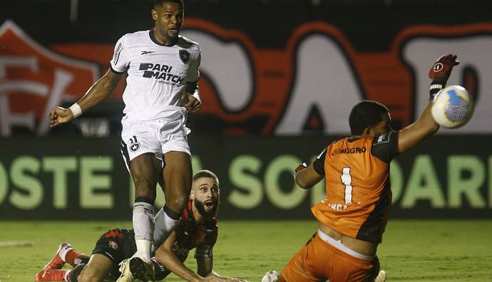 Melhores momentos de Vitória 1 x 2 Botafogo pela Copa do Brasil