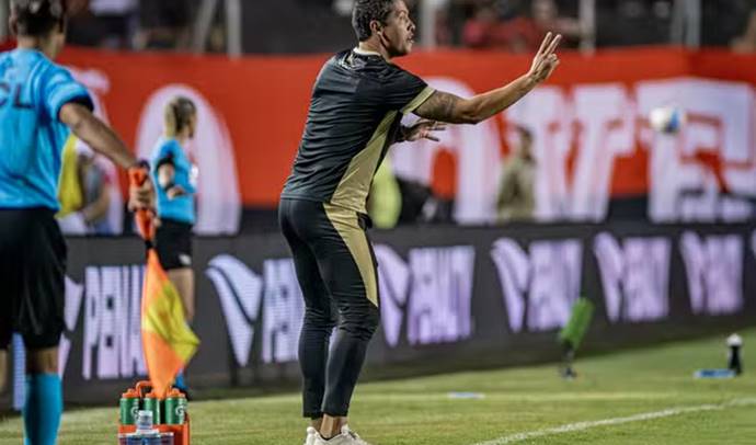 “Precisamos de uma vitória para resgatar a confiança”, diz Carpini