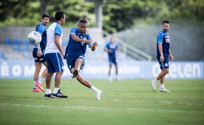 Bahia está pronto para jogo contra o Criciúma pelo Brasileirão