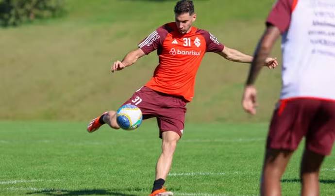 Internacional ganha ‘reforço’ de atacante para enfrentar o Vitória