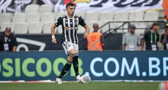 Atlético-MG tem dúvidas na zaga para enfrentar o Bahia; Veja provável time