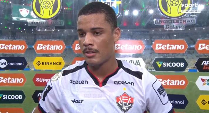 Janderson vibra com 1º gol pelo Vitória na terra natal: ‘Feliz demais’