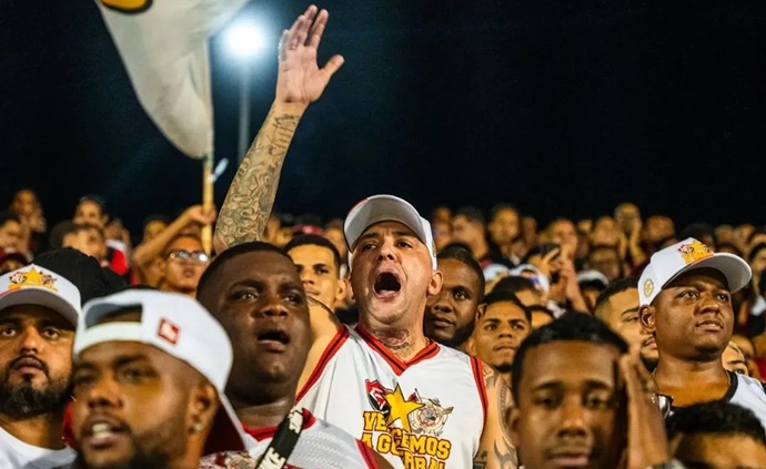 Agressão a jogadores: Presidente da TUI comenta episódio nas redes sociais