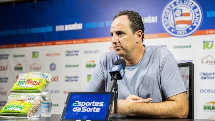 Ceni lamenta derrota para o Corinthians e volta a defender Cauly