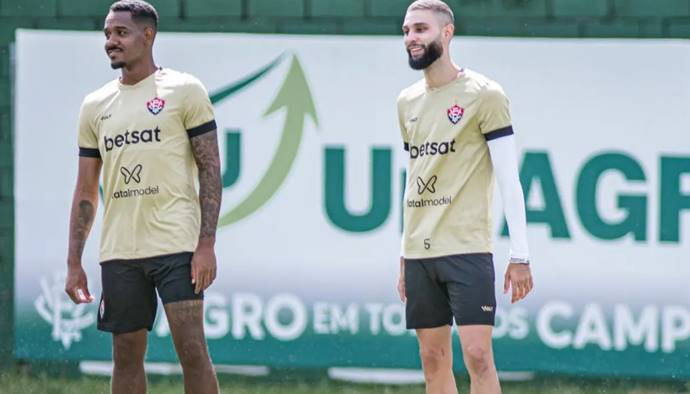 Vitória relaciona três novos reforços para duelo contra o Palmeiras