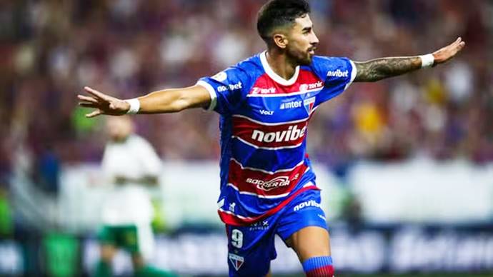 Olho nele! Atacante do Fortaleza é o vice-artilheiro do Brasil em 2024