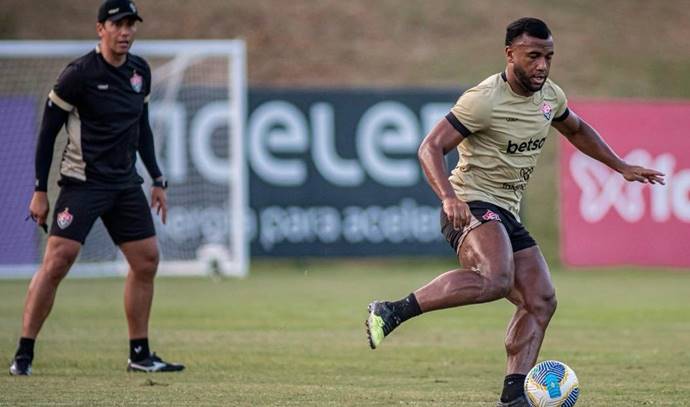 Vitória terá retorno de volante e novo reforço para pegar o Cuiabá