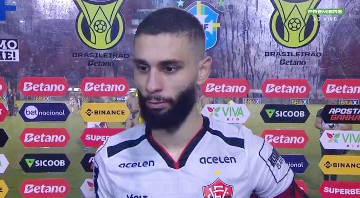 Wagner Leonardo vê jogo ‘parelho’ contra o Botafogo e lamenta derrota