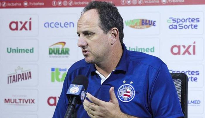 Ceni explica Iago de atacante e lamenta ausências de Biel e Ratão