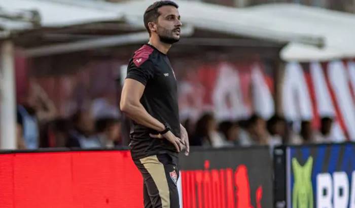 Dijan destaca constância do Vitória no 2º turno e foca no São Paulo