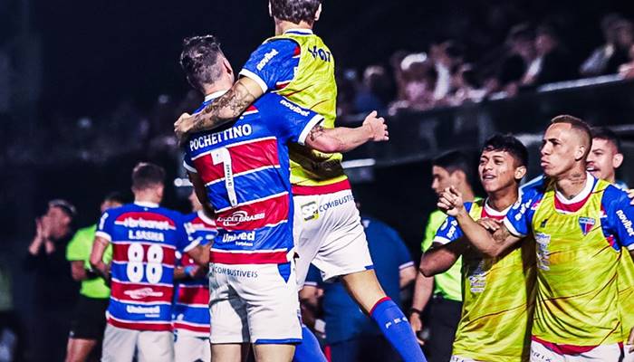 Fortaleza vence o Bragantino e assume a liderança da Série A