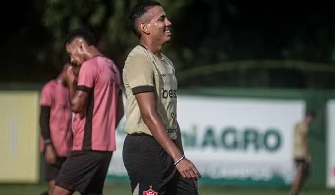 De olho no Cruzeiro, Vitória vence o Itabuna em jogo-treino