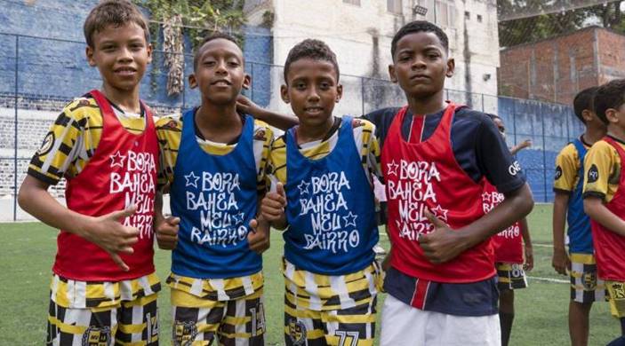 Em parceria com a Prefeitura, Bahia inicia projeto em dois novos campos