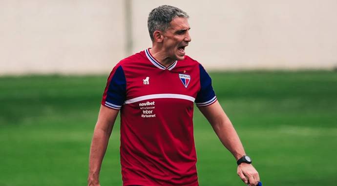 Vojvoda projeta duelo contra o Bahia e espera fim do jejum do Fortaleza