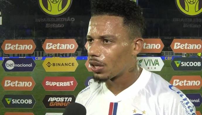 Atacante do Bahia analisa derrota: “Faltou um pouco mais de vontade”