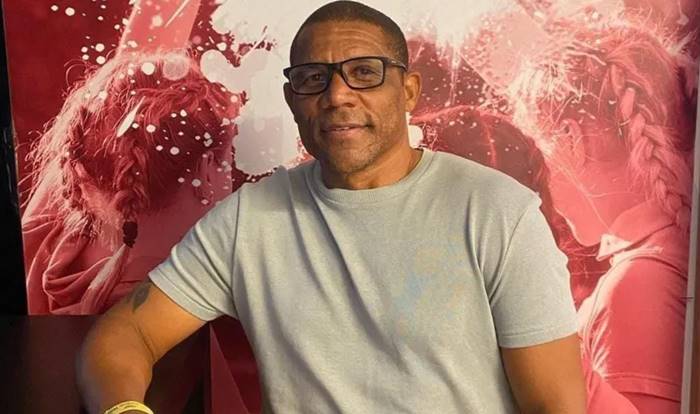 “Todo mundo sabe que sou Bahia, mas não tenho nada contra o Vitoria”, diz Uéslei