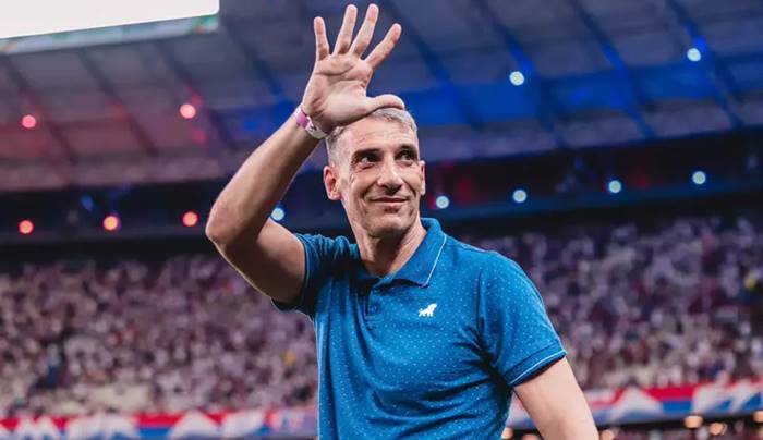 Vojvoda exalta goleada do Fortaleza sobre o Bahia: ‘Fiquei 100% satisfeito’