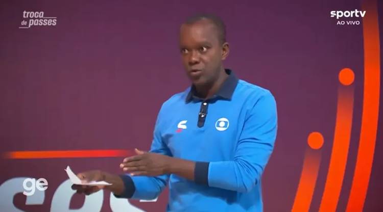 Ex-árbitro concorda com gol anulado do Cruzeiro contra o Bahia