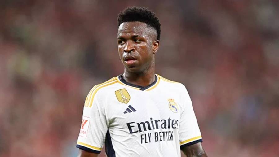 Vini Júnior e Real não irão à cerimônia da Bola de Ouro, diz jornal