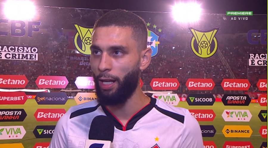 Wagner Leonardo parabeniza equipe e exalta força do Vitória no Barradão