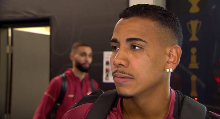 Atacante do Vitória exalta torcidas do Nordeste: “As mais apaixonadas”