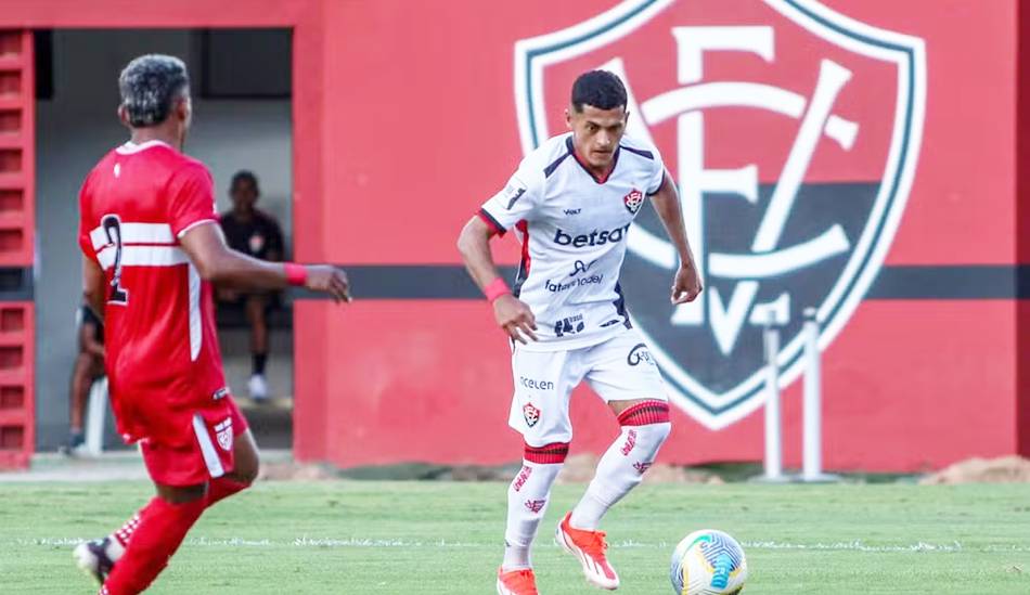 Vitória deve emprestar atacante ao Caxias até o fim da temporada