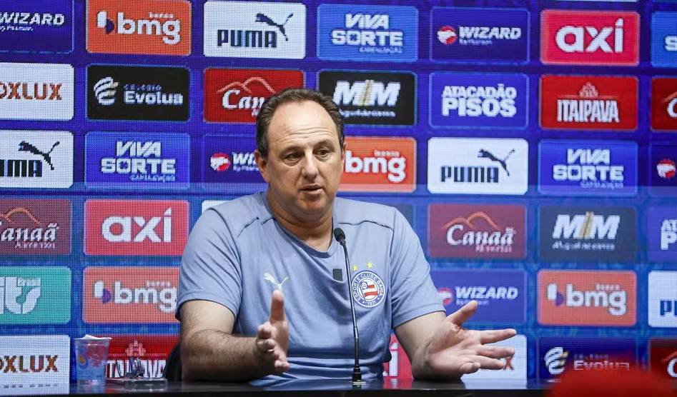 Ceni fala sobre cobranças da torcida antes de decisão pela Libertadores