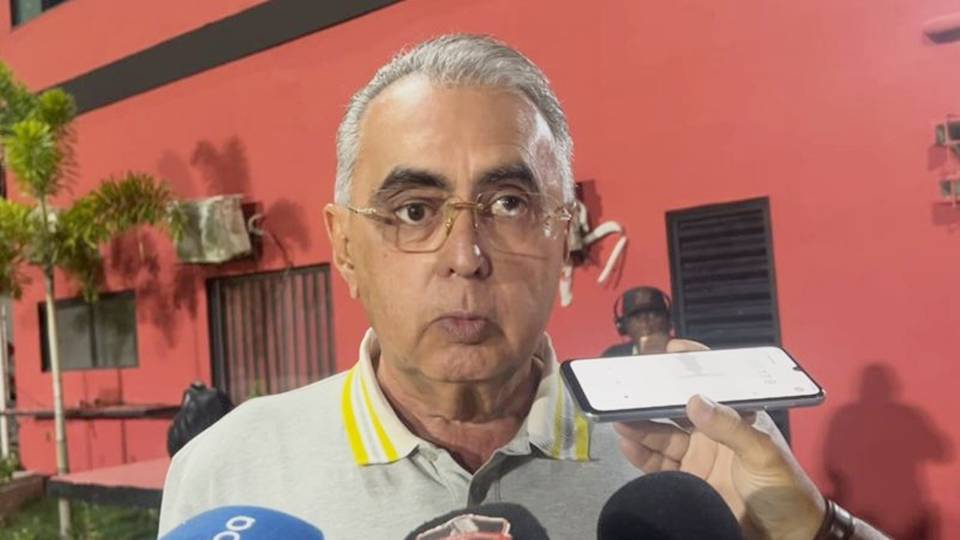 “Tem que ter sensatez e equilíbrio para não estourar o orçamento”, diz diretor do Vitória