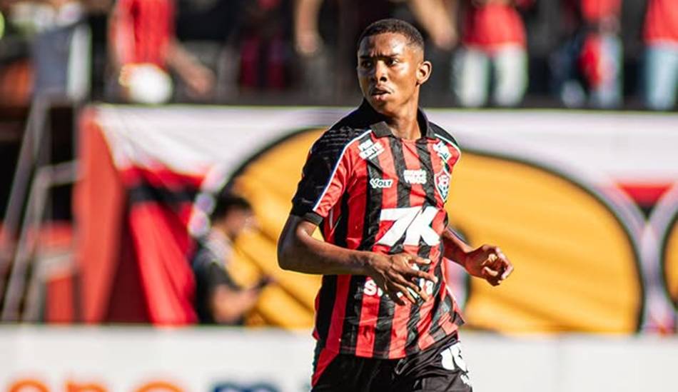 Renovação de volante com o Vitória é publicada no BID da CBF