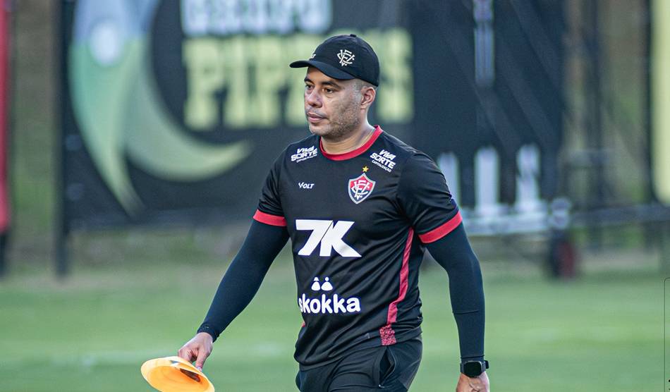 Escalação: Vitória pode ter estreante no time titular para o Ba-Vi
