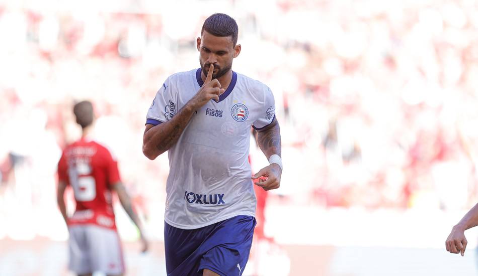 Willian José nega recado para torcida em comemoração: ‘Não vou comprar essa briga’
