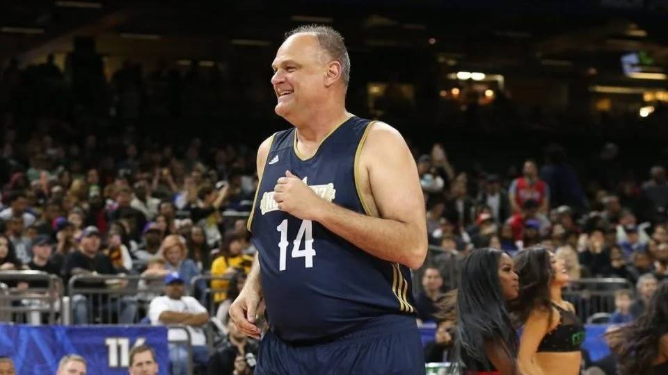 Bahia e Vitória lamentam morte de Oscar Schmidt, lenda do basquete brasileiro