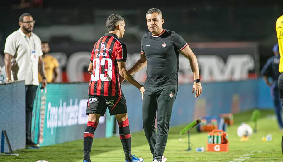 “Falei que Erick era o principal ponta do país e recebi críticas”, diz Jair Ventura