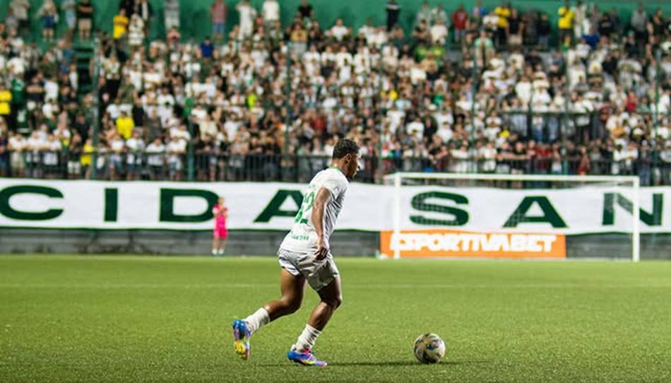 Feira FC goleia o Leônico e se mantém no G-4 do Baianão Série B