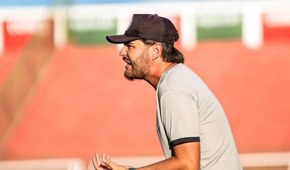 Tiago Longo valoriza reação do Leônico após vitória contra o Camaçari no Baianão Série B